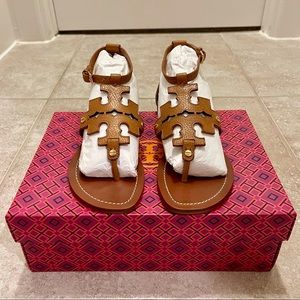 NIB Tan Tory Burch Phoebe Sandal